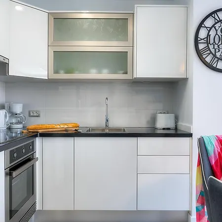 Apartman Modern Cristianos Center