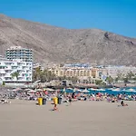 Modern Cristianos Center * Los Cristianos (Tenerife)