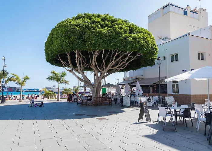 Modern Cristianos Center *