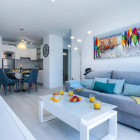 Modern Cristianos Center *