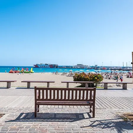 Modern Cristianos Center Los Cristianos (Tenerife)