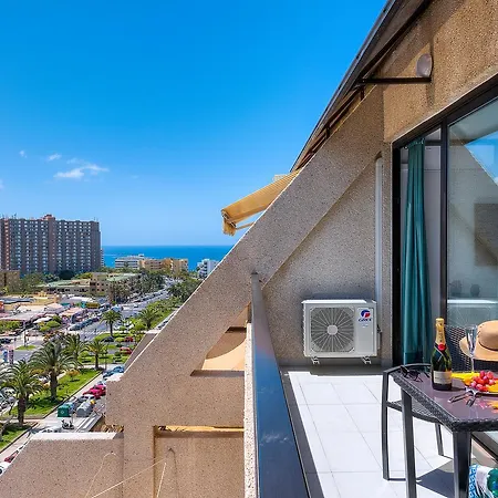 Modern Cristianos Center *