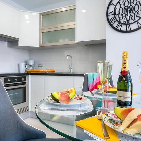 Lägenhet Modern Cristianos Center *