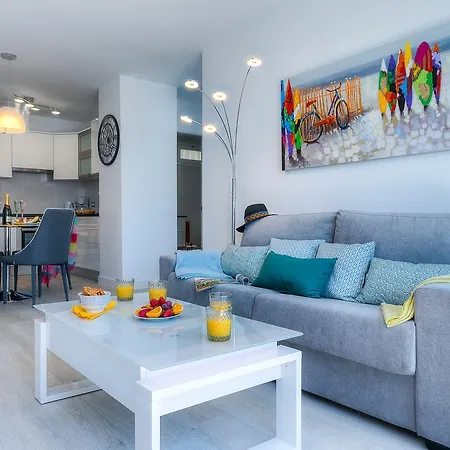 Modern Cristianos Center Apartment *
