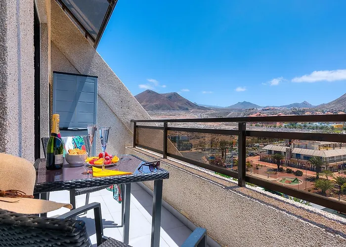 דירה Modern Cristianos Center לוס כריסטיאנוס