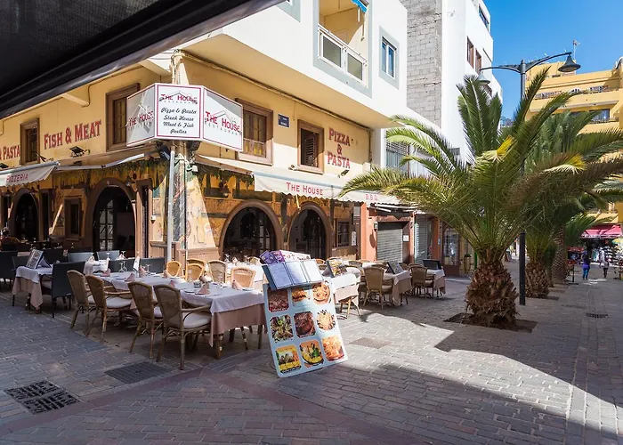 Modern Cristianos Center *