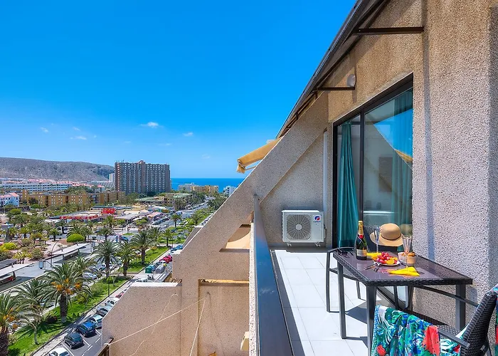 Modern Cristianos Center דירה *