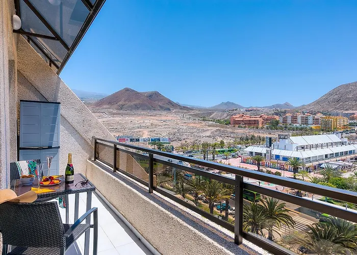 Modern Cristianos Center *